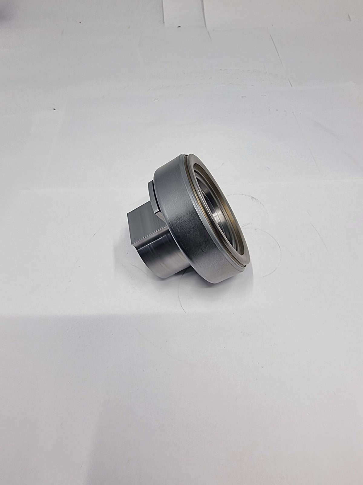 1-step HD release bearing BMW ZF with 28 mm axle for 240 mm Tenaci “performance" clutch