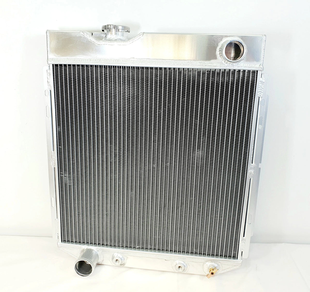 Radiaator Ford Mustang 64-66, Falcon 60-65 Peamine pilt