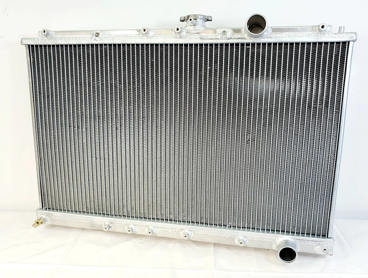 Radiaator Mitsubishi Lancer Evolution 92-96