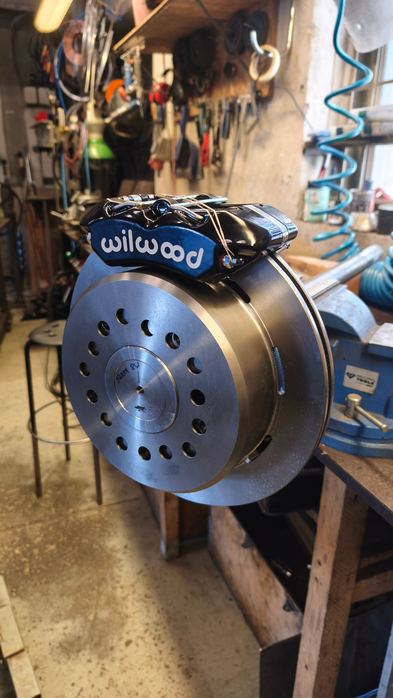 Wilwood rear disc brake conversion on the narrowed axle